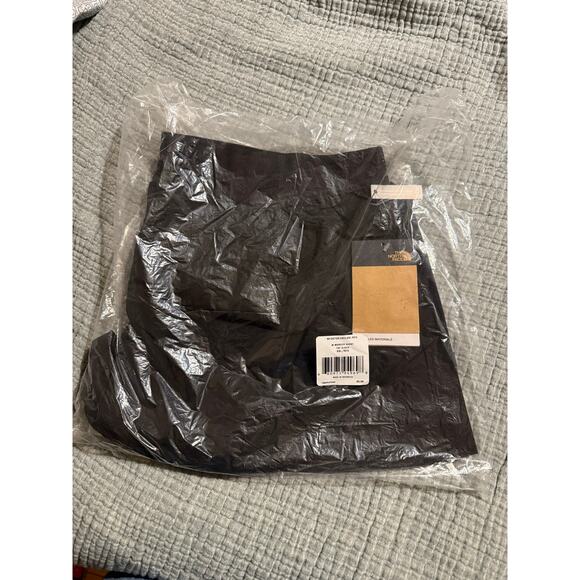 NWT The North Face New Wander Shorts Women’s Black Size XXL - Picture 2 of 3